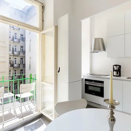 Spacious Downtown Apt #balcony @hipster Nbrhd * Prag